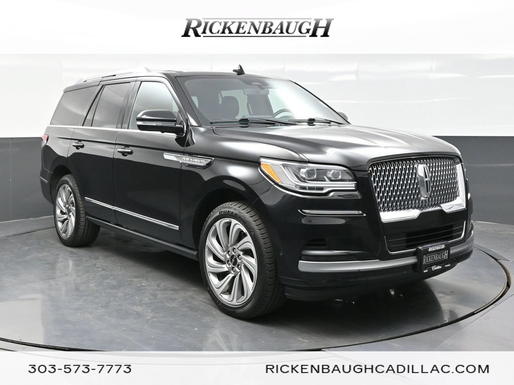 Used 2022 Lincoln Navigator Reserve AWD/4WD image 1