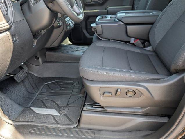 New 2026 Chevrolet Silverado 1500 Custom RWD image 16