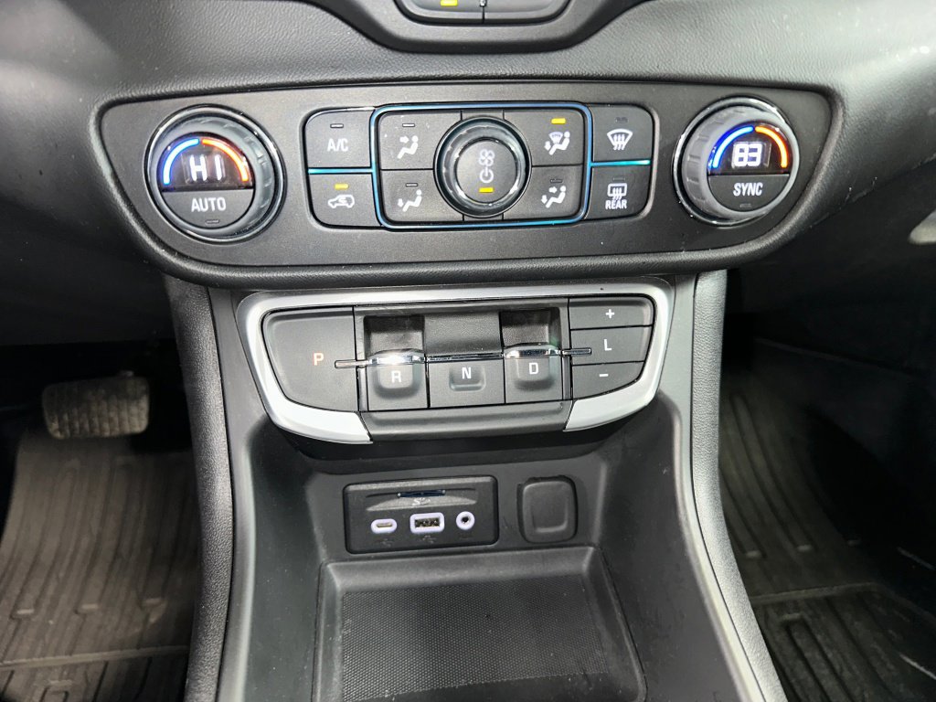 Certified 2023 GMC Terrain SLT w/ LPO, Floor Liner Package image 16