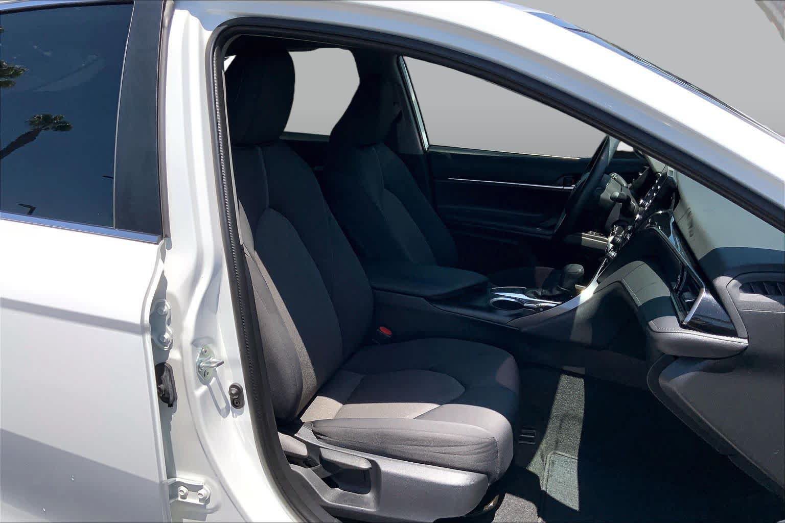 Certified 2022 Toyota Camry LE w/ Carpet Mat Package (TMS) FWD image 8
