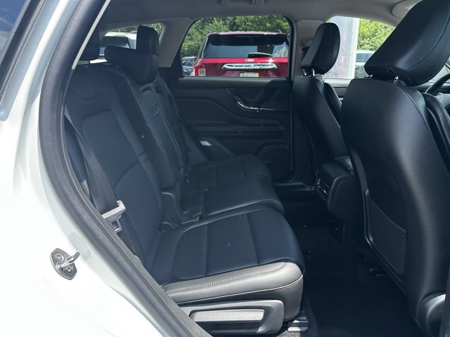 Certified 2024 Lincoln Corsair AWD w/ Equipment Group 101A image 37