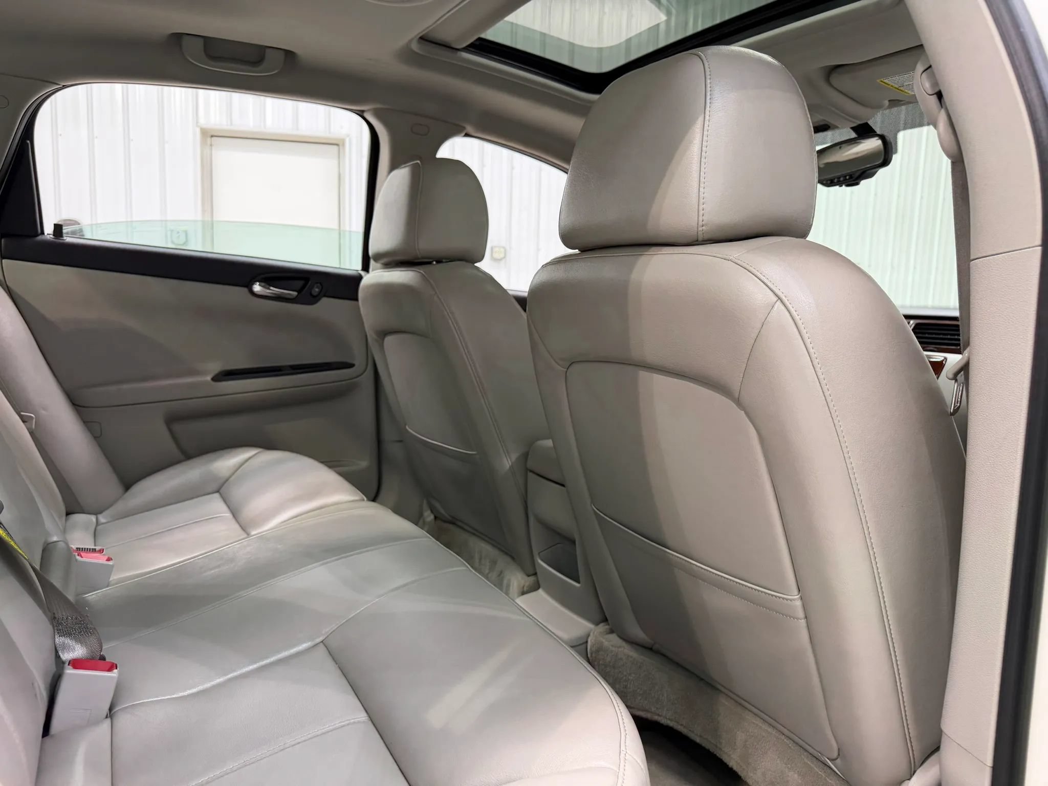 Used 2007 Chevrolet Impala SS w/ Convenience Package FWD image 17