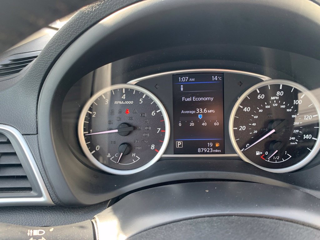 Used 2019 Nissan Sentra FWD image 12