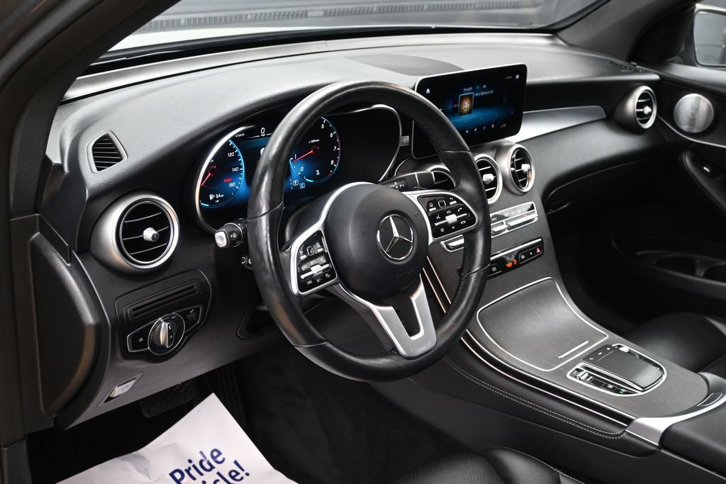Used 2020 Mercedes-Benz GLC 300 4MATIC image 12