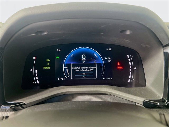 Used 2025 Toyota Camry SE image 14