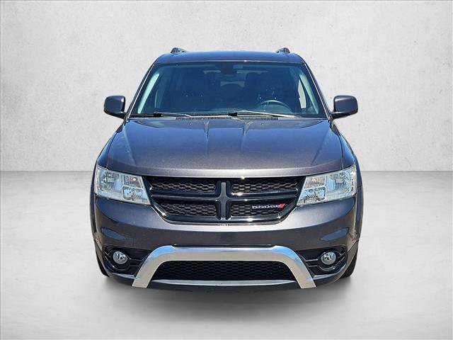 Used 2019 Dodge Journey Crossroad w/ Driver Convenience Group FWD image 2
