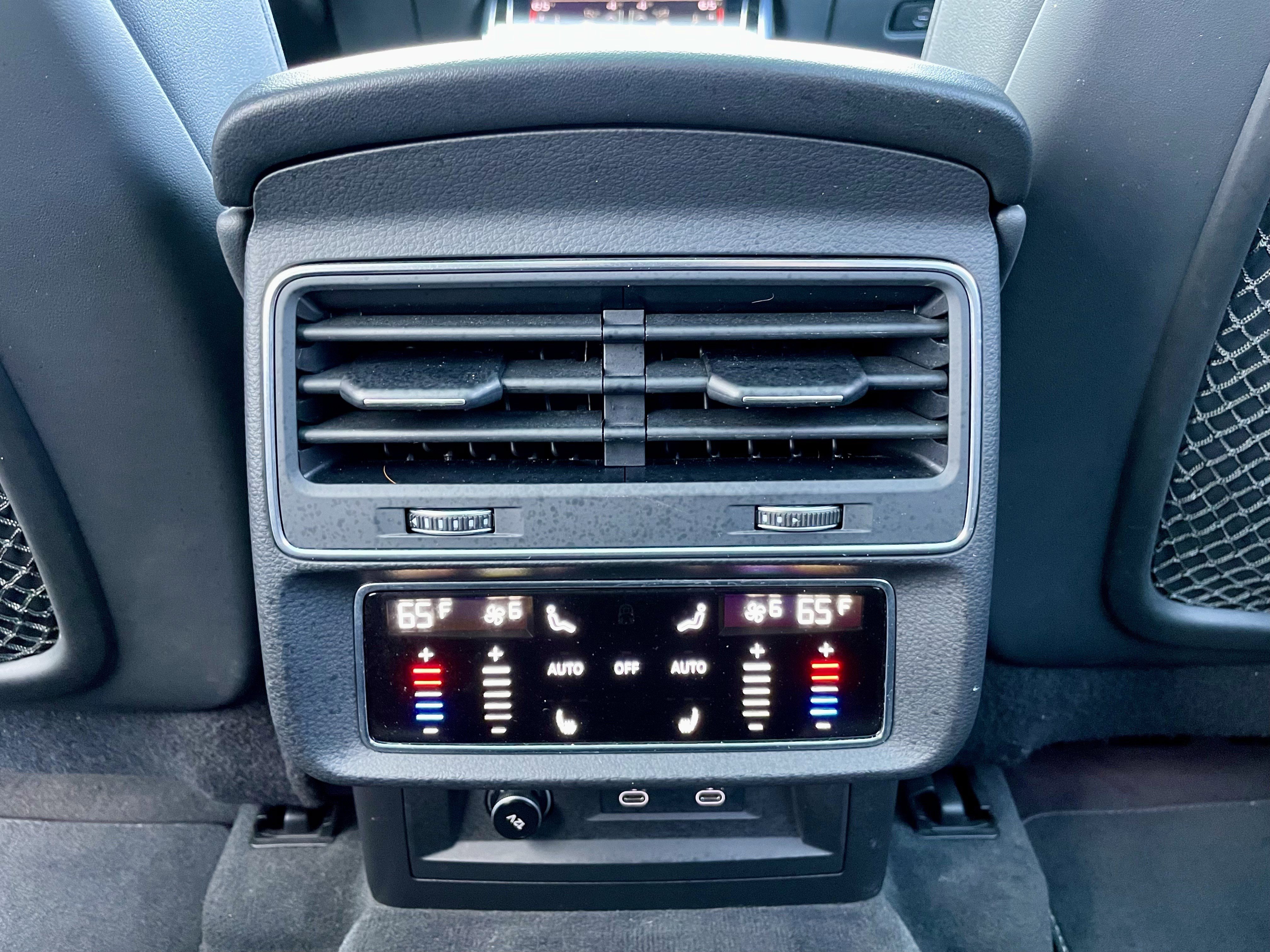 Used 2021 Audi Q7 3.0T Prestige image 26