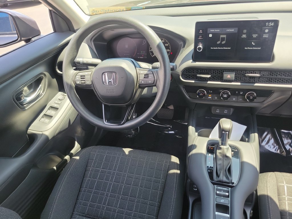 Used 2027 Honda HR-V LX image 11