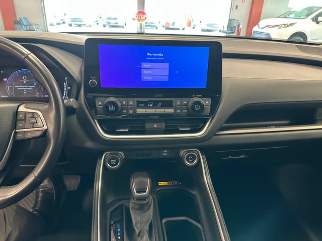Certified 2024 Toyota Grand Highlander AWD image 23