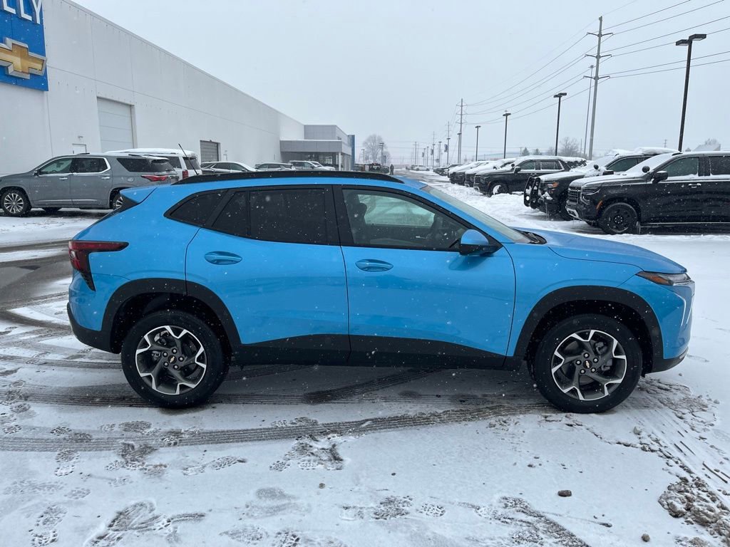 New 2026 Chevrolet Trax LT w/ LT Convenience Package image 8