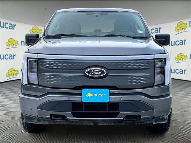 Used 2023 Ford F150 Lightning XLT image 3
