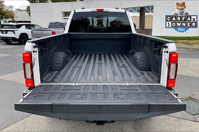 Used 2021 Ford F350 Lariat w/ Lariat Ultimate Package AWD/4WD image 36