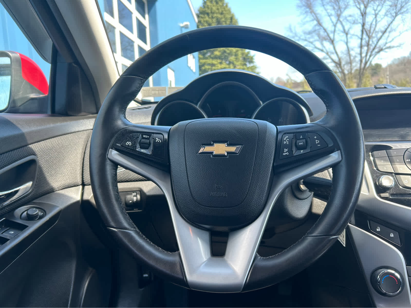 Used 2013 Chevrolet Cruze LT image 9