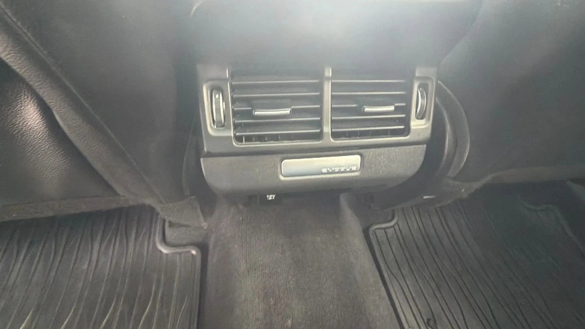 Used 2020 Land Rover Range Rover Evoque R-Dynamic S image 43