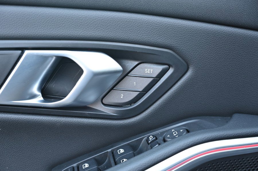 Used 2025 BMW 330i 330i Sedan image 25