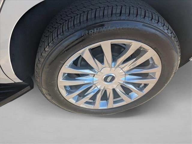 Used 2021 Cadillac Escalade Premium Luxury w/ Driver Assist Tech Package image 25