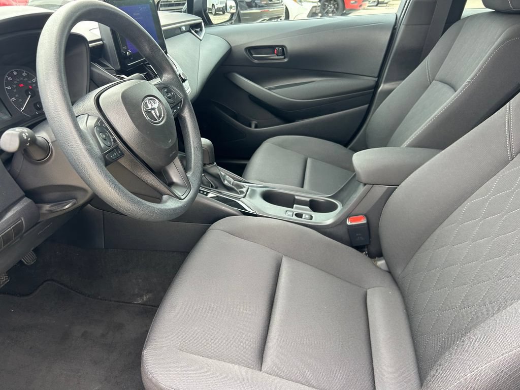 Used 2024 Toyota Corolla LE FWD image 11