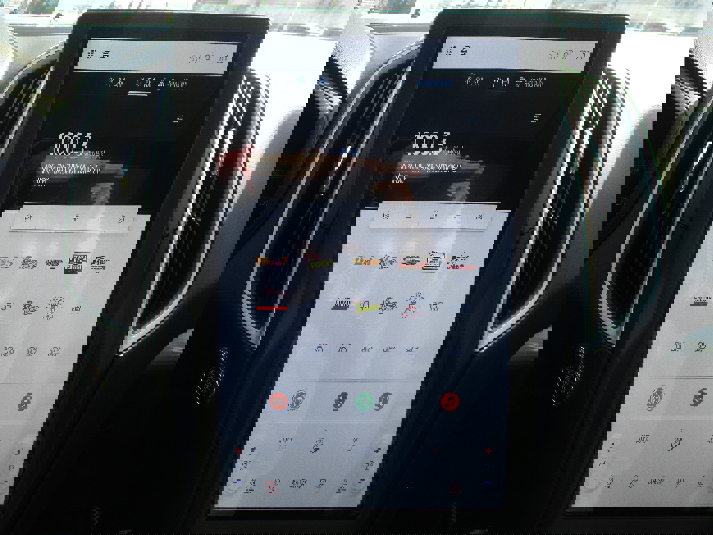 Used 2023 Ford Edge SEL w/ Convenience Package image 23