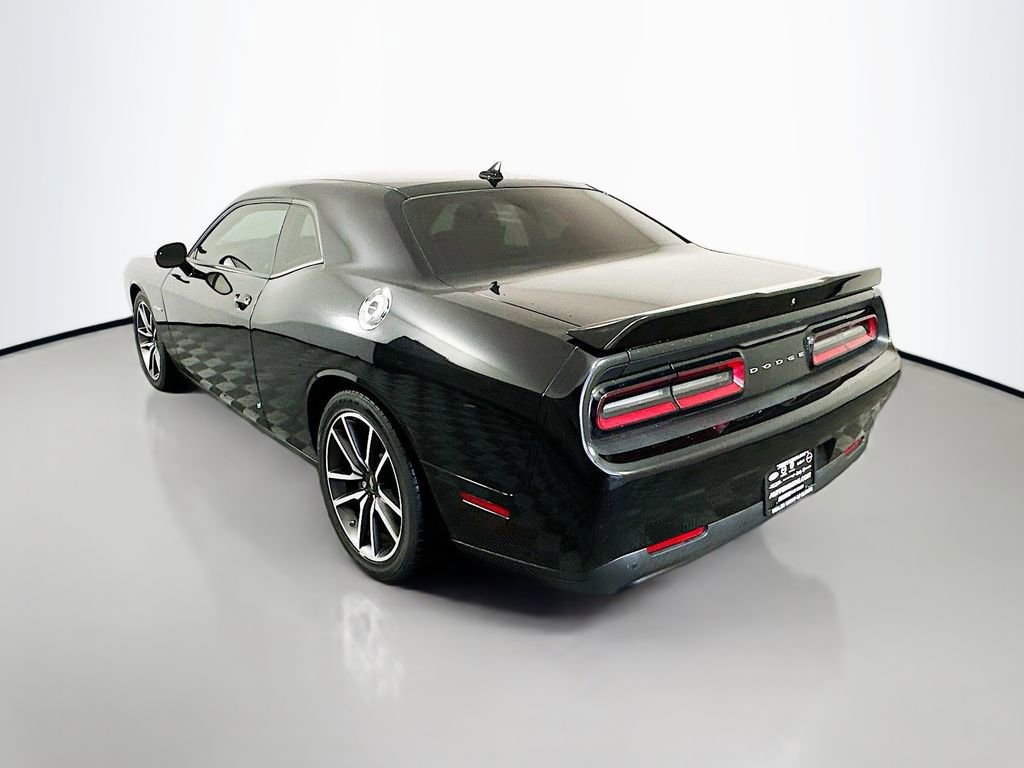 Used 2022 Dodge Challenger R/T w/ Plus Package image 5