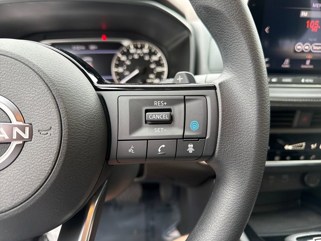 Certified 2023 Nissan Rogue SV image 23