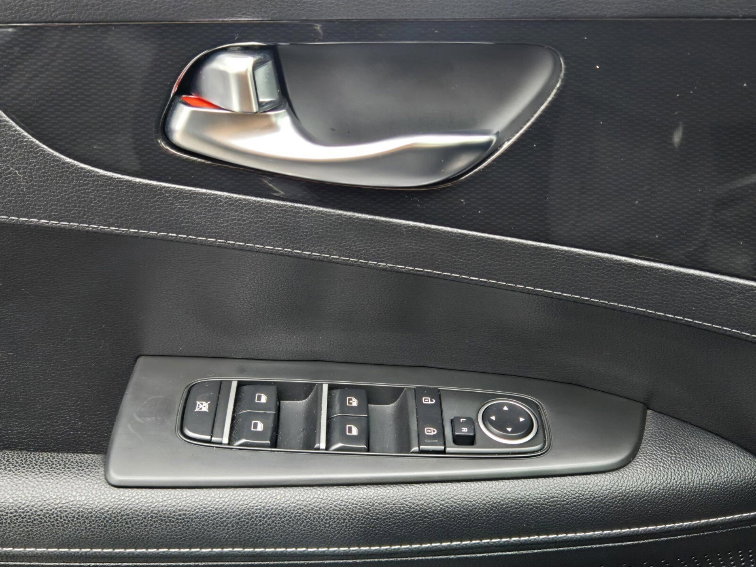 Used 2022 Kia Forte GT-Line w/ GT-Line Premium Package image 49