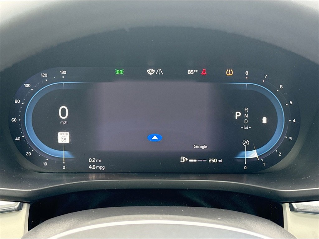 Used 2022 Volvo XC60 B5 Momentum image 13