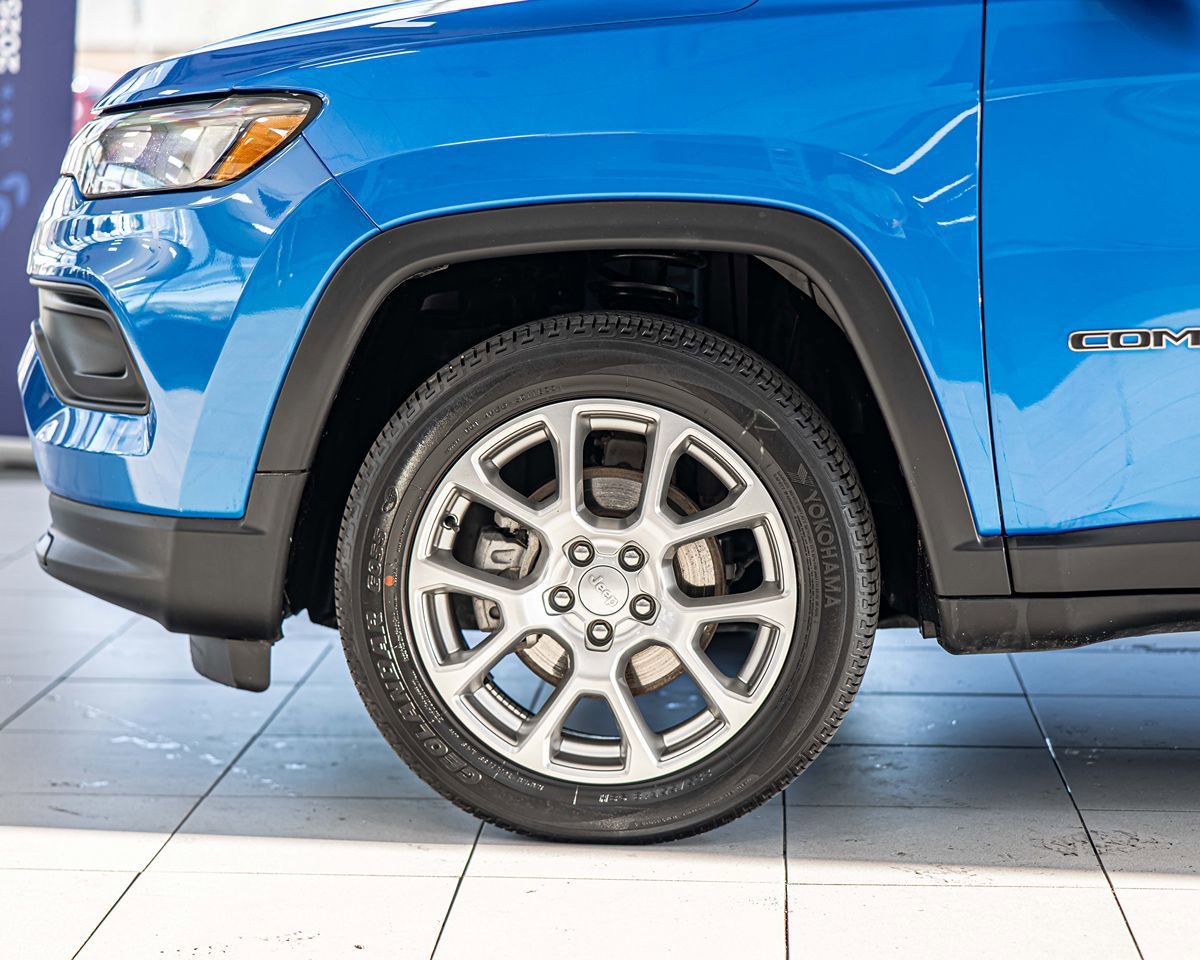 Used 2022 Jeep Compass Latitude image 7