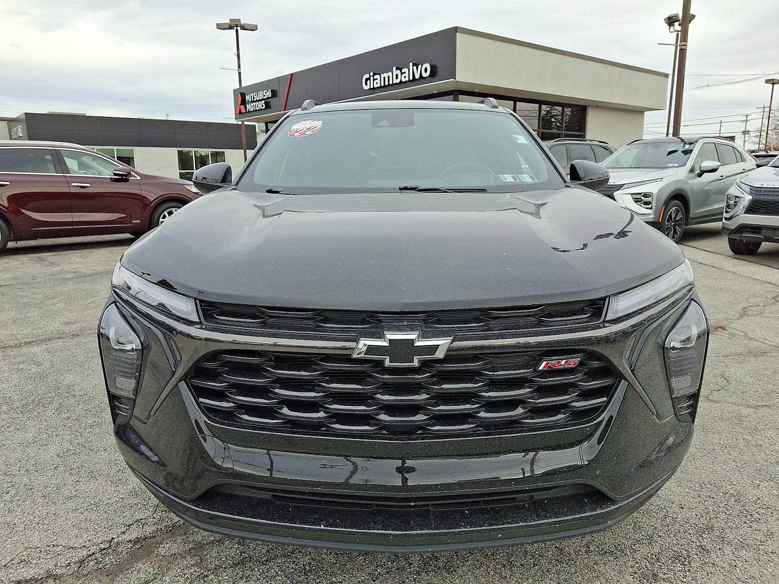 Used 2024 Chevrolet Trax RS w/ Driver Confidence Package image 2