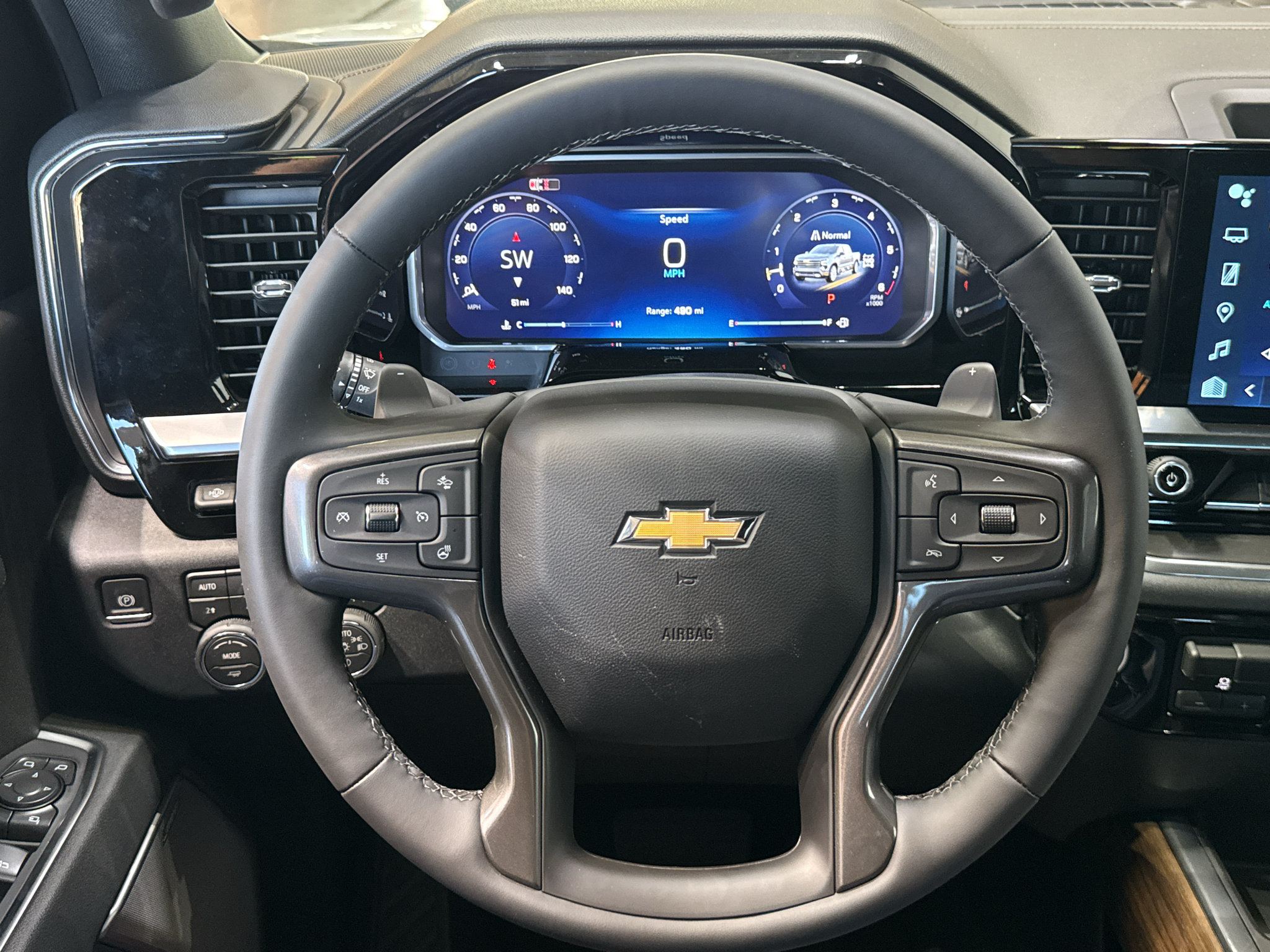 New 2026 Chevrolet Silverado 1500 High Country w/ Technology Package AWD/4WD image 26