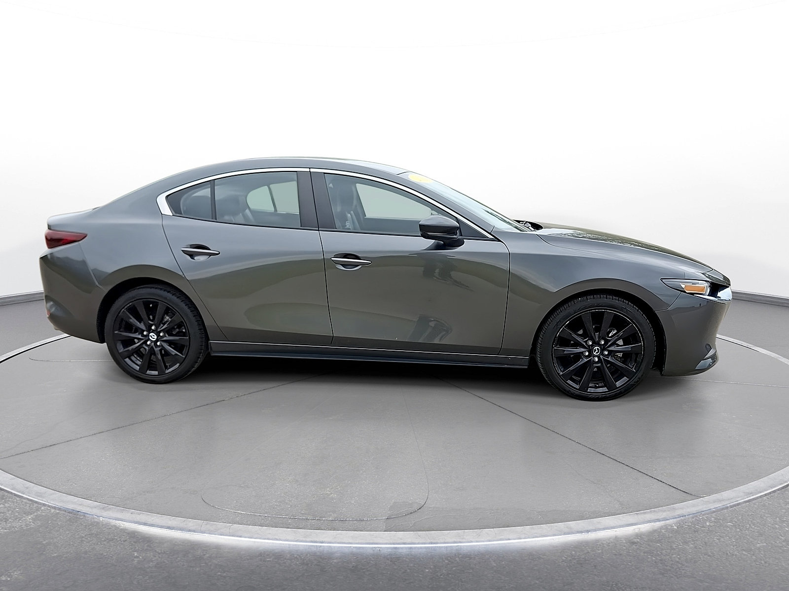 Used 2024 MAZDA MAZDA3 s FWD image 9