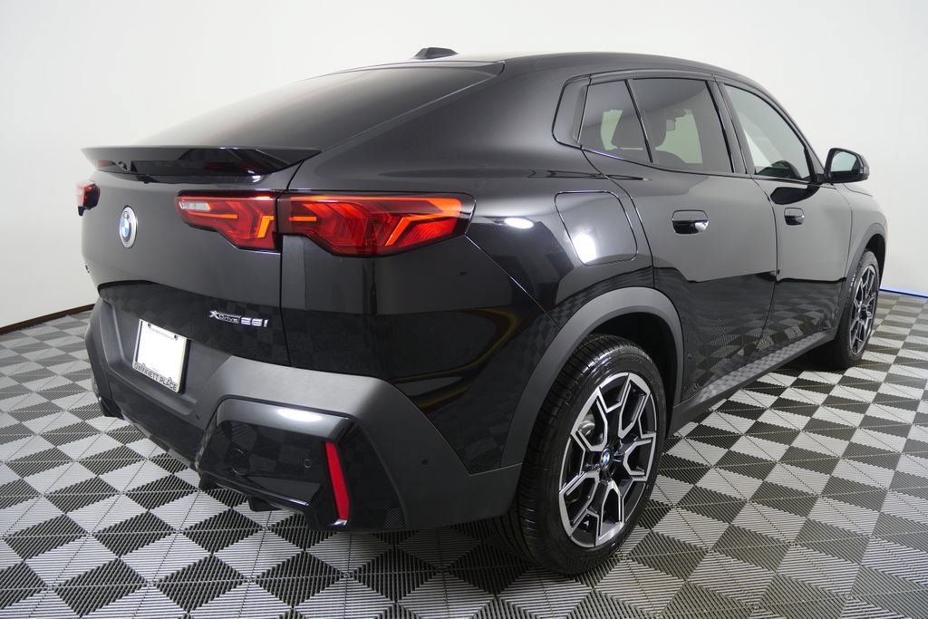 Certified 2026 BMW X2 xDrive28i AWD/4WD image 5