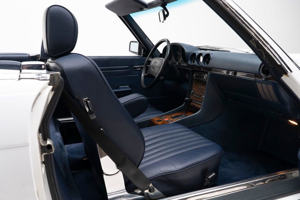 Used 1988 Mercedes-Benz 560 SL image 42