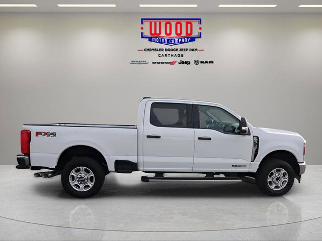 New 2026 Ford F250 XLT w/ FX4 Off-Road Package image 2