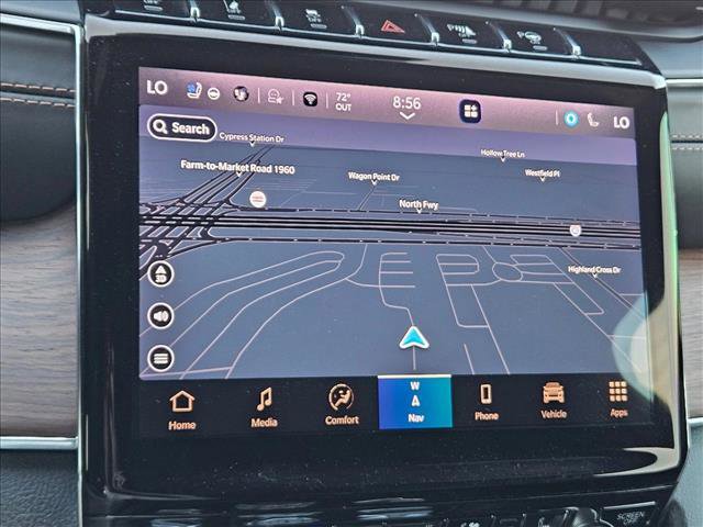 Used 2023 Jeep Grand Cherokee Summit w/ Luxury Tech Group V AWD/4WD image 12