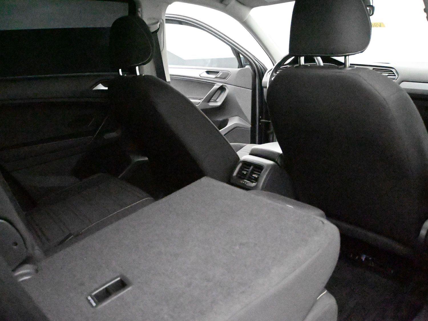 Used 2024 Volkswagen Tiguan S image 19
