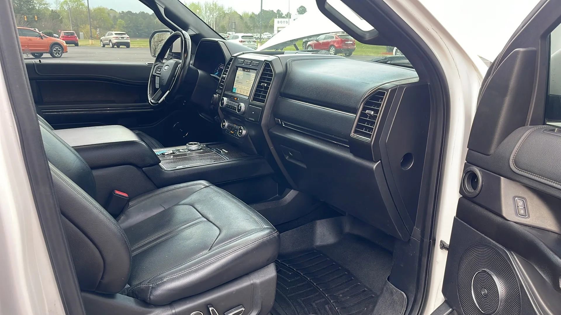 Used 2018 Ford Expedition Max Limited w/ Equipment Group 301A image 34