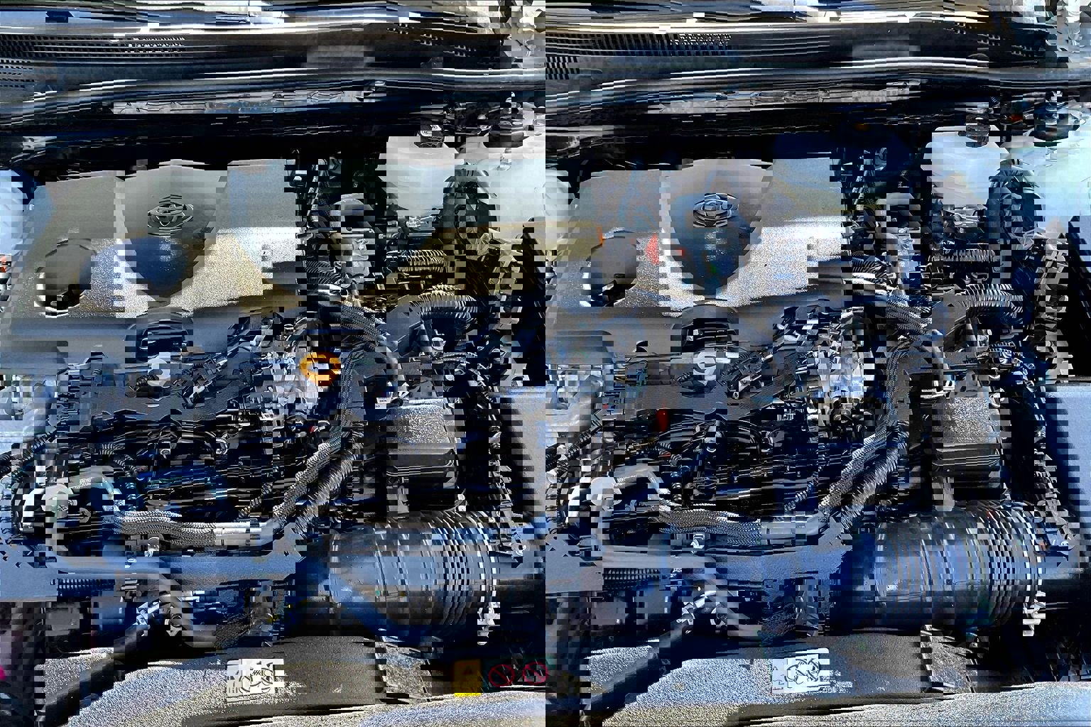 Used 2025 Toyota Camry LE FWD image 10