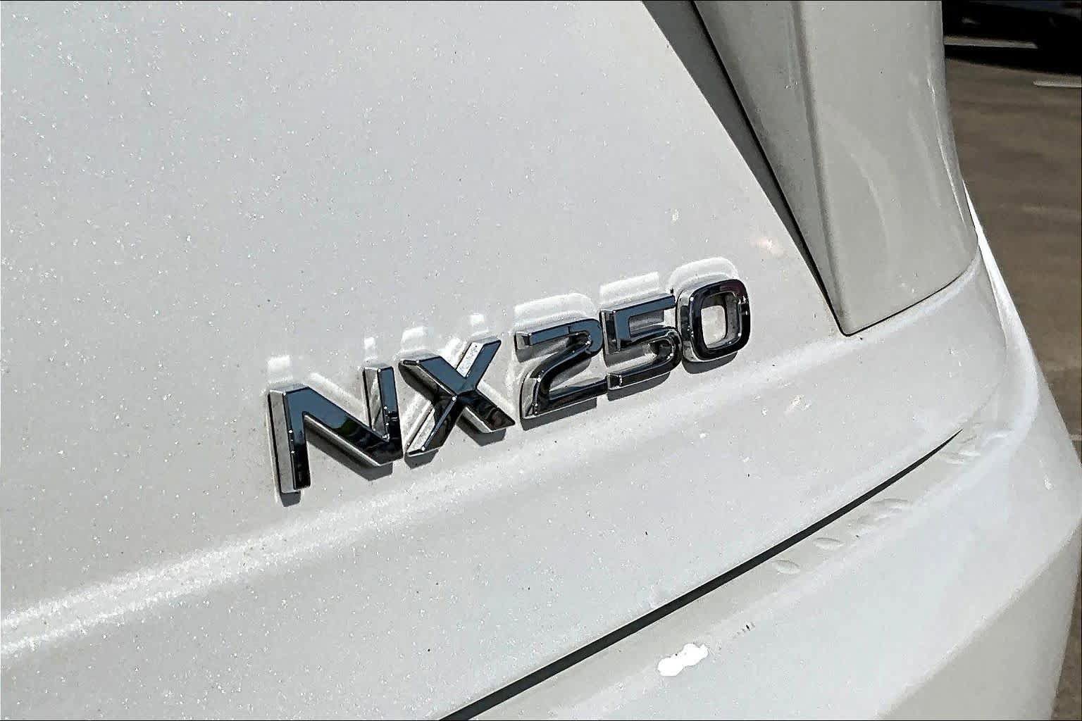 Used 2025 Lexus NX 250 FWD w/ Accessory Package (Z1) image 28