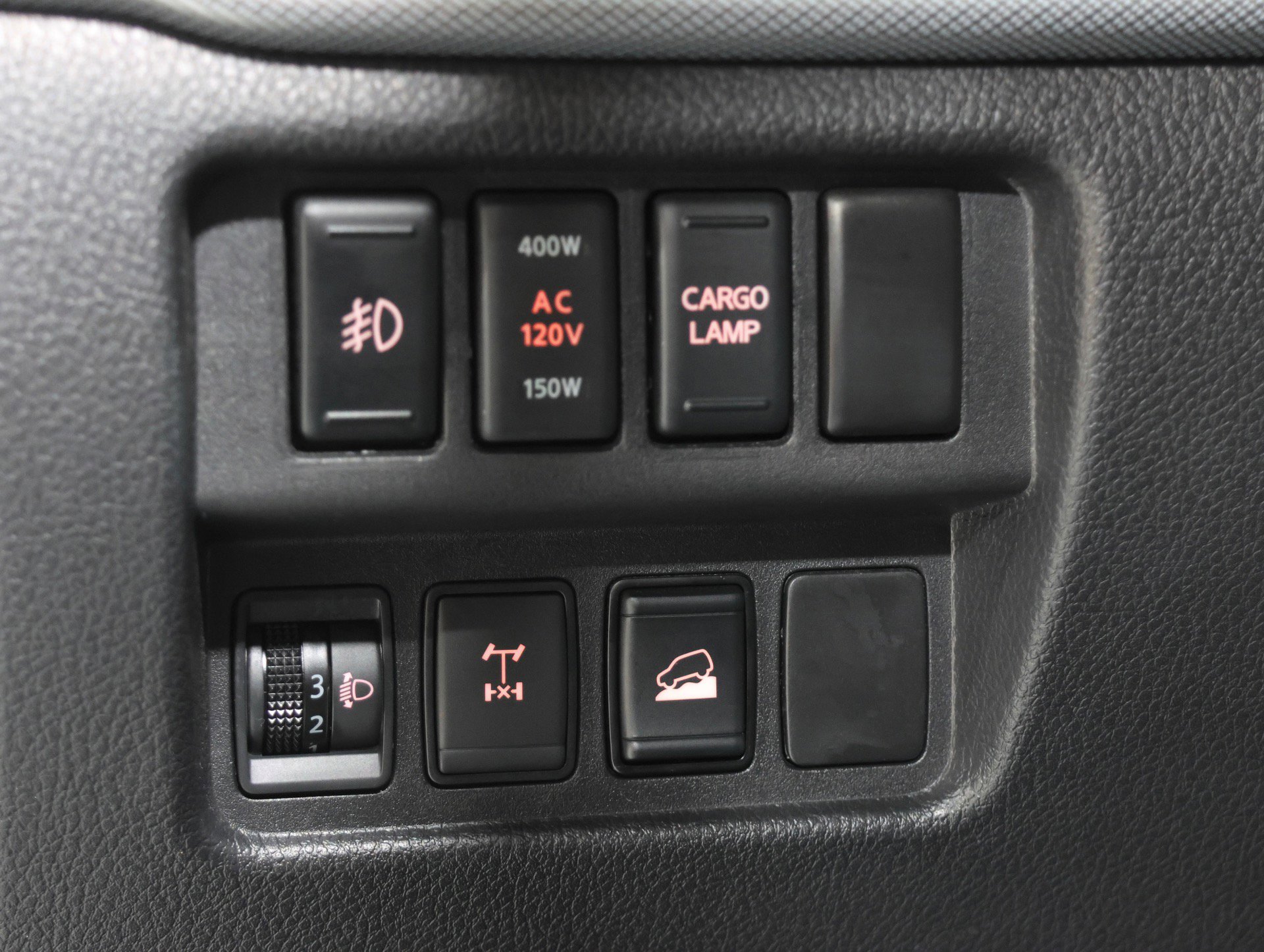 Used 2017 Nissan Titan PRO-4X w/ Pro-4x Convenience Package image 71