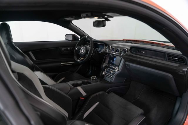 Used 2022 Ford Mustang Shelby GT500 w/ Carbon Fibre Track Pack RWD image 27