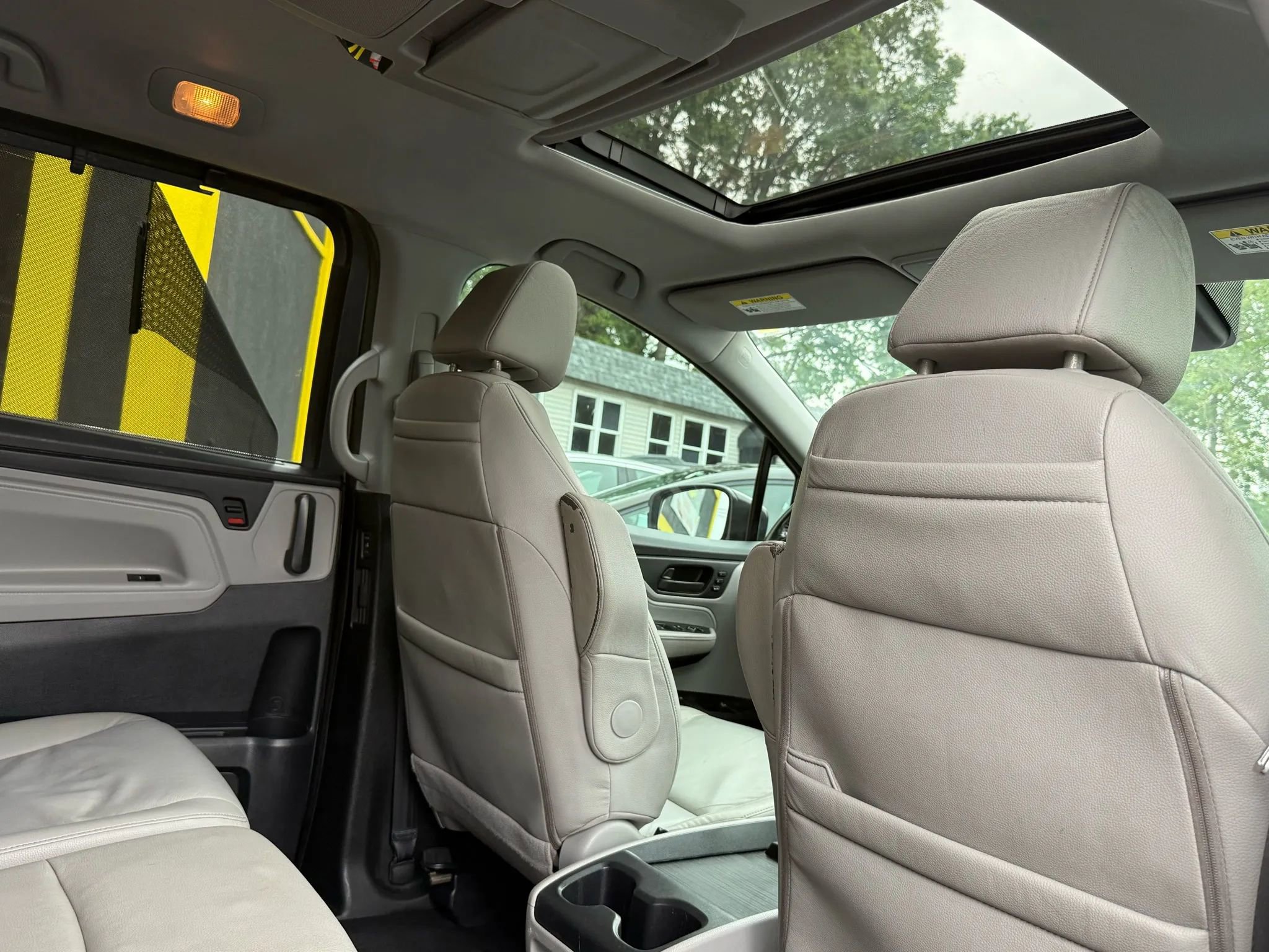 Used 2019 Honda Odyssey EX-L image 22