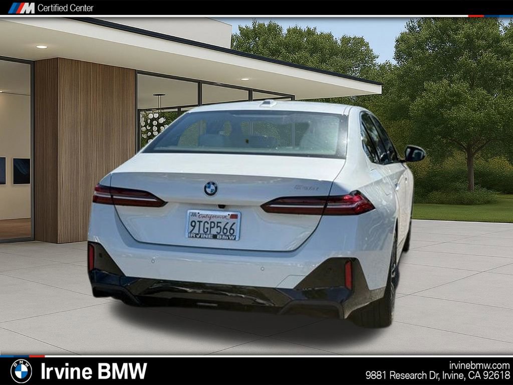 Used 2025 BMW 530i w/ M Sport Package image 9