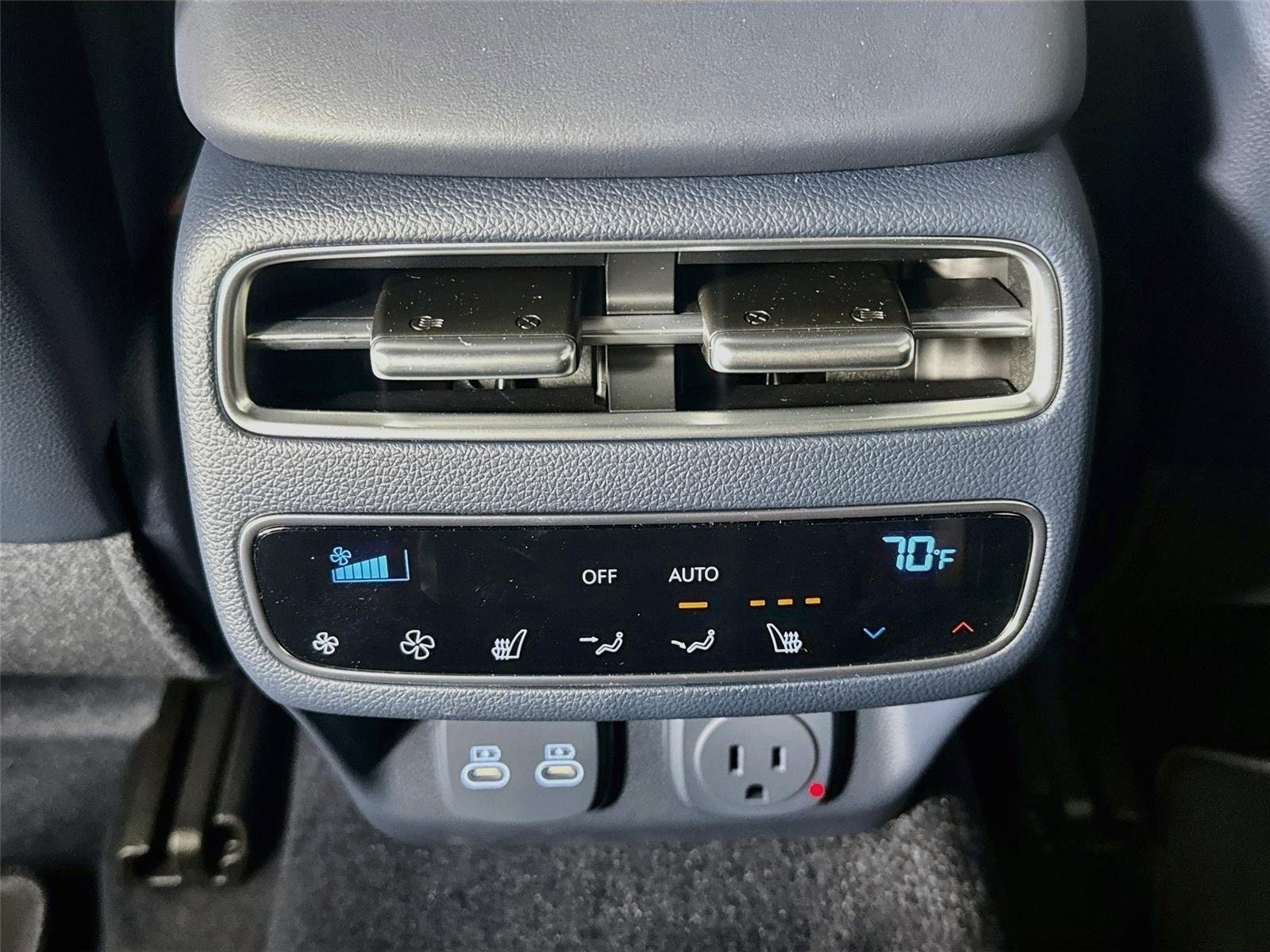 New 2027 Genesis GV70 3.5T Prestige AWD/4WD image 27