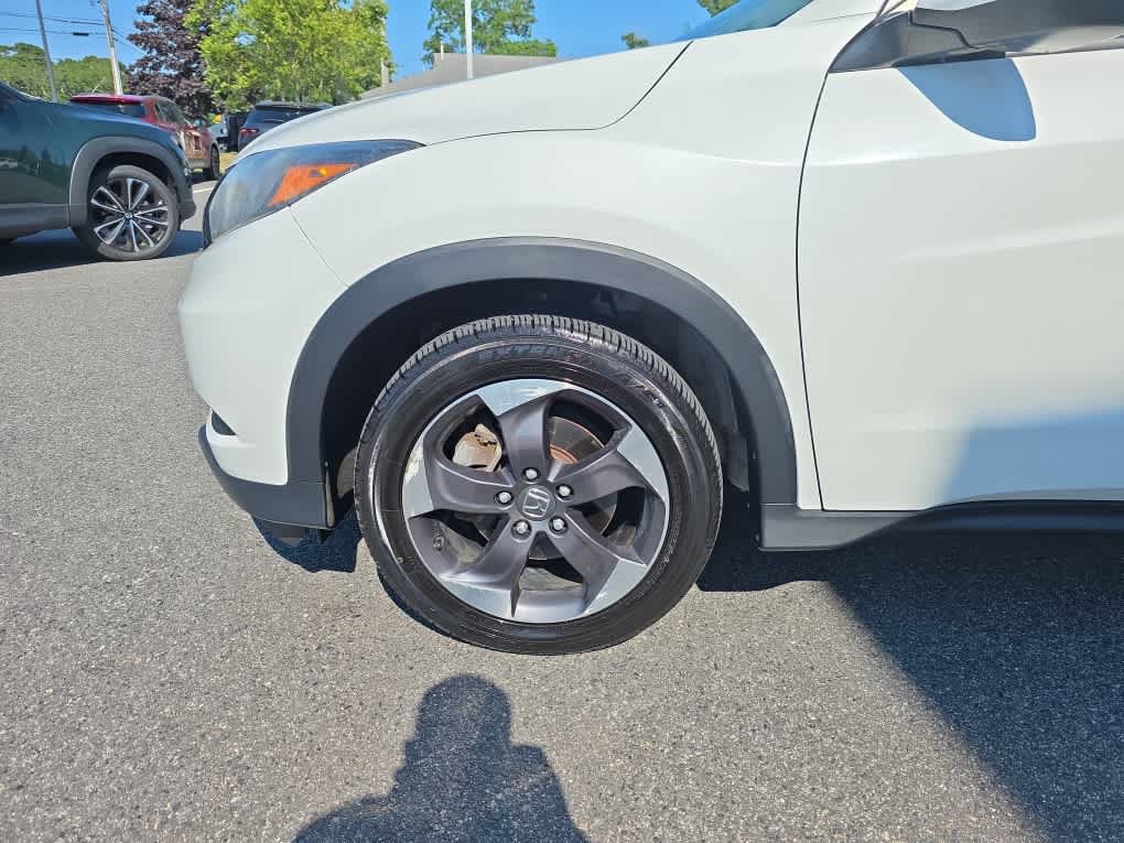 Used 2018 Honda HR-V EX image 10