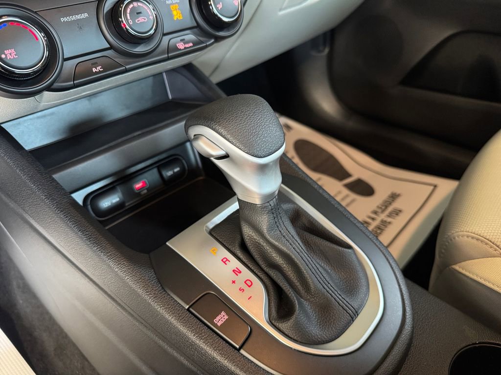 Certified 2023 Kia Forte LXS FWD image 21