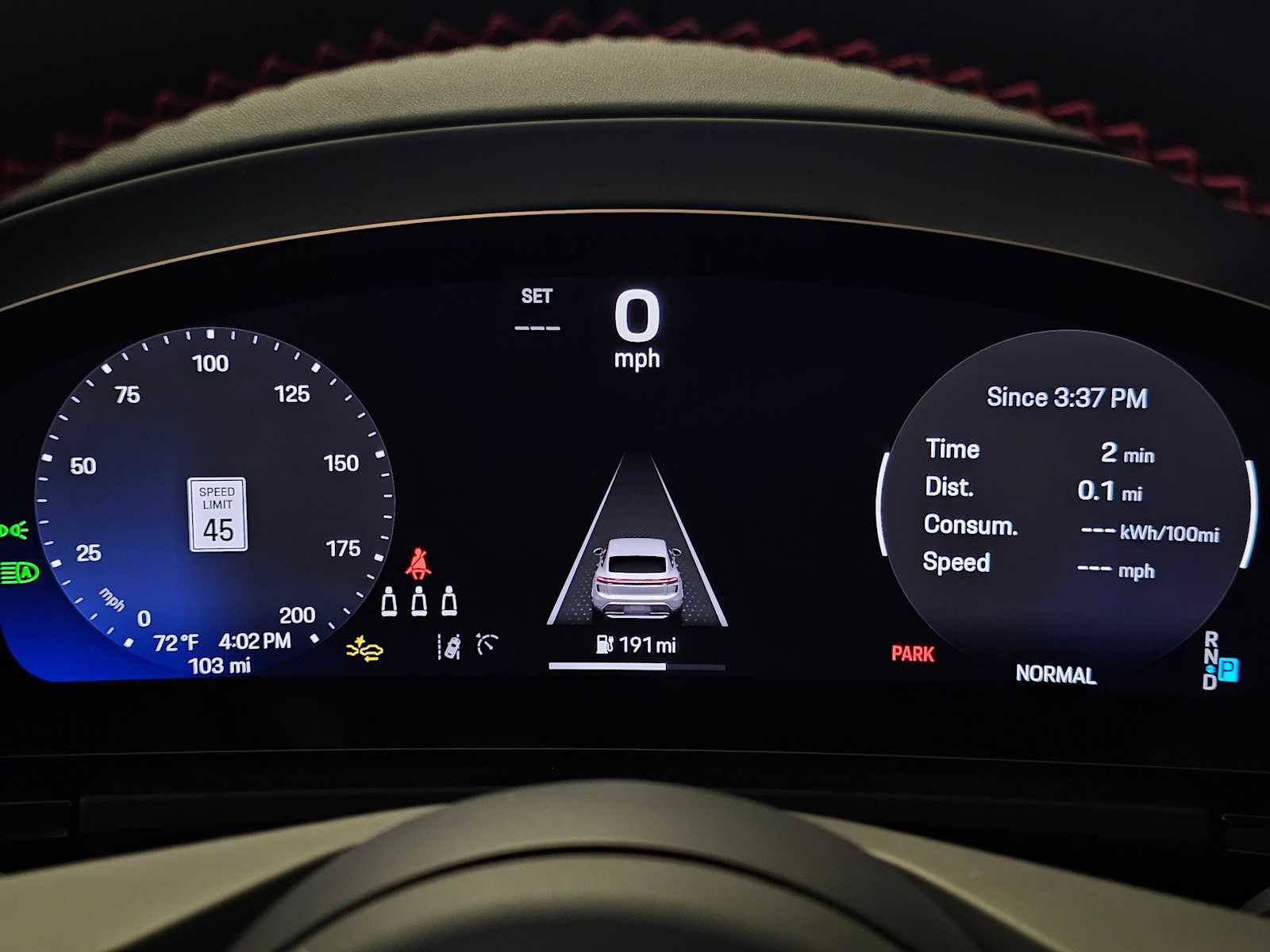 New 2024 Porsche Macan 4 Electric image 25