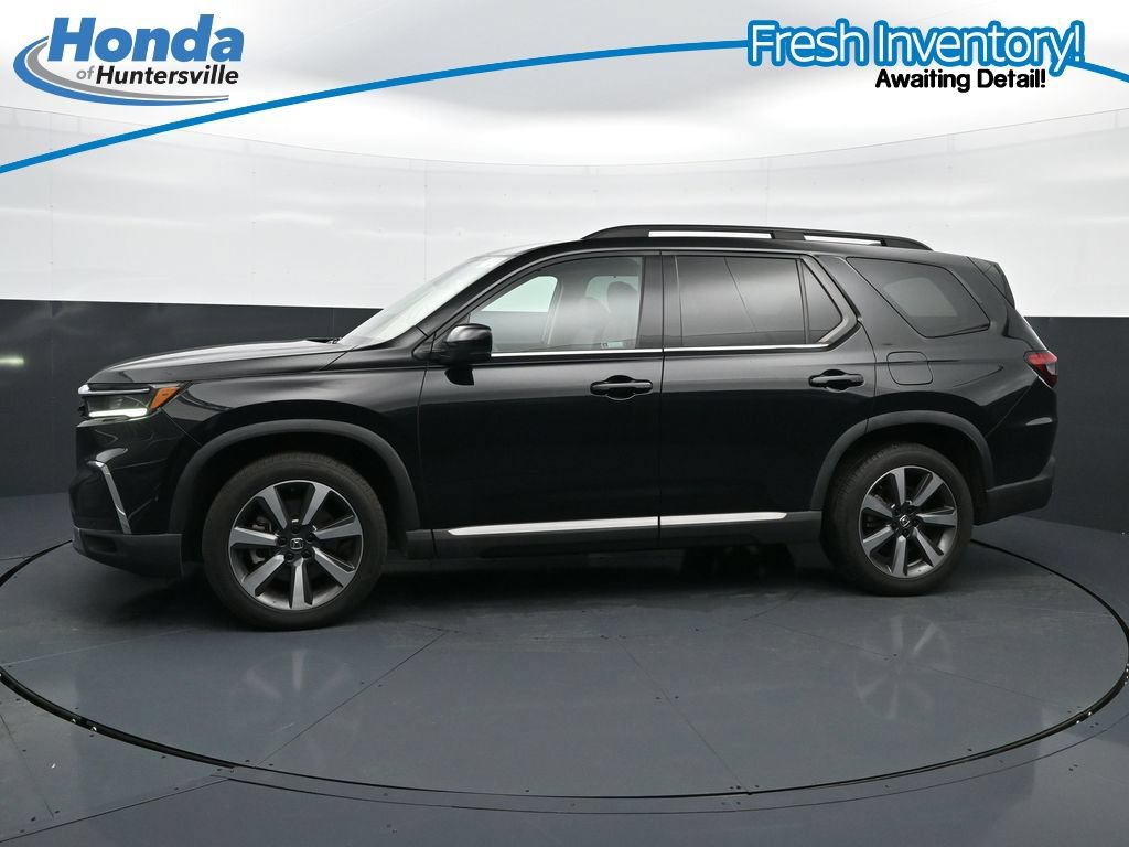 Used 2023 Honda Pilot Elite image 6