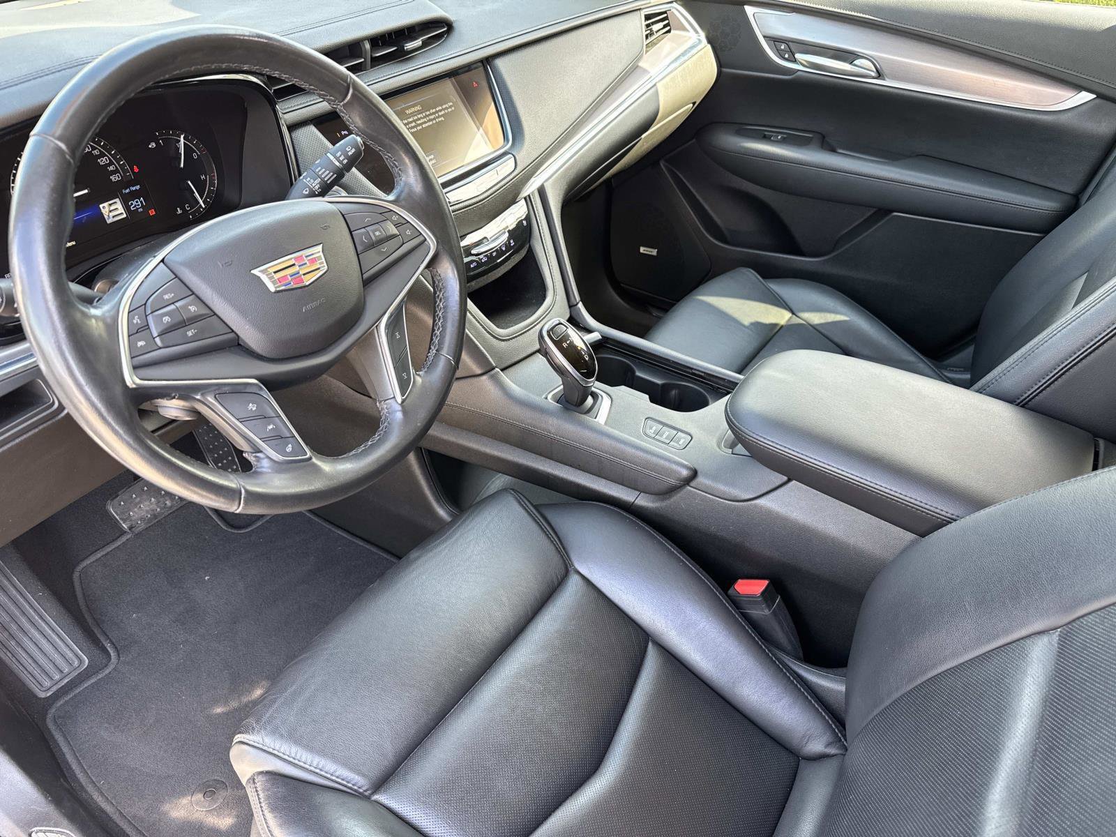 Used 2018 Cadillac XT5 Premium Luxury image 23