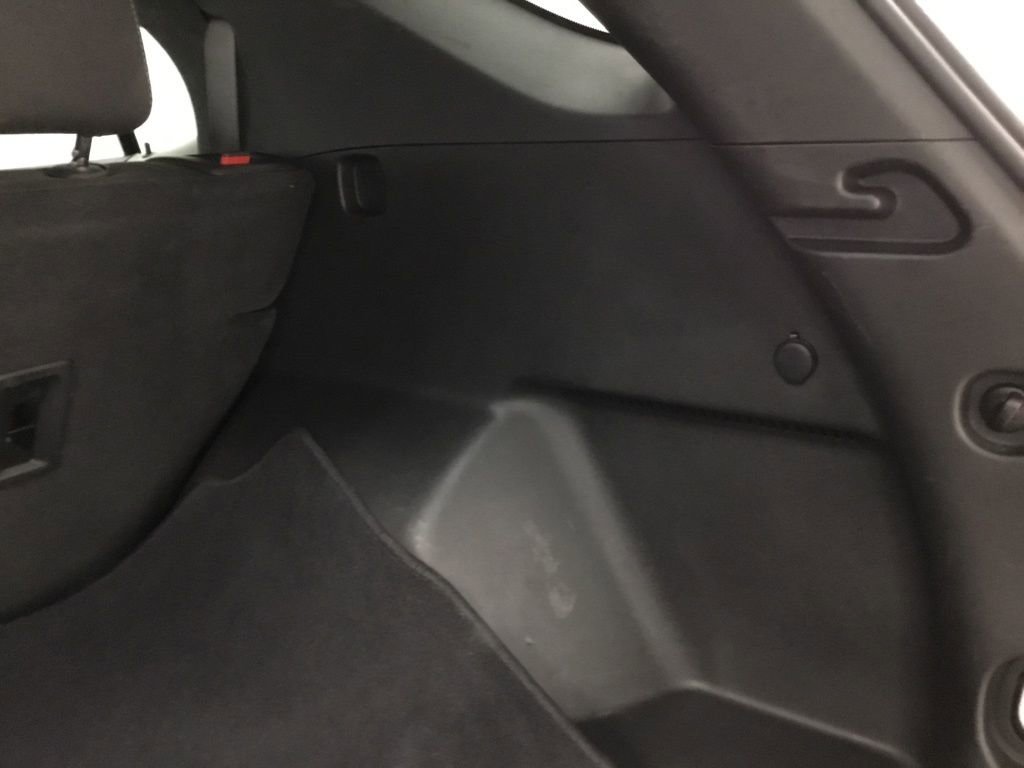 Used 2023 Chevrolet Equinox LS image 18