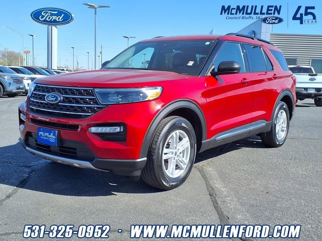 Certified 2024 Ford Explorer XLT w/ Equipment Group 202A image 1